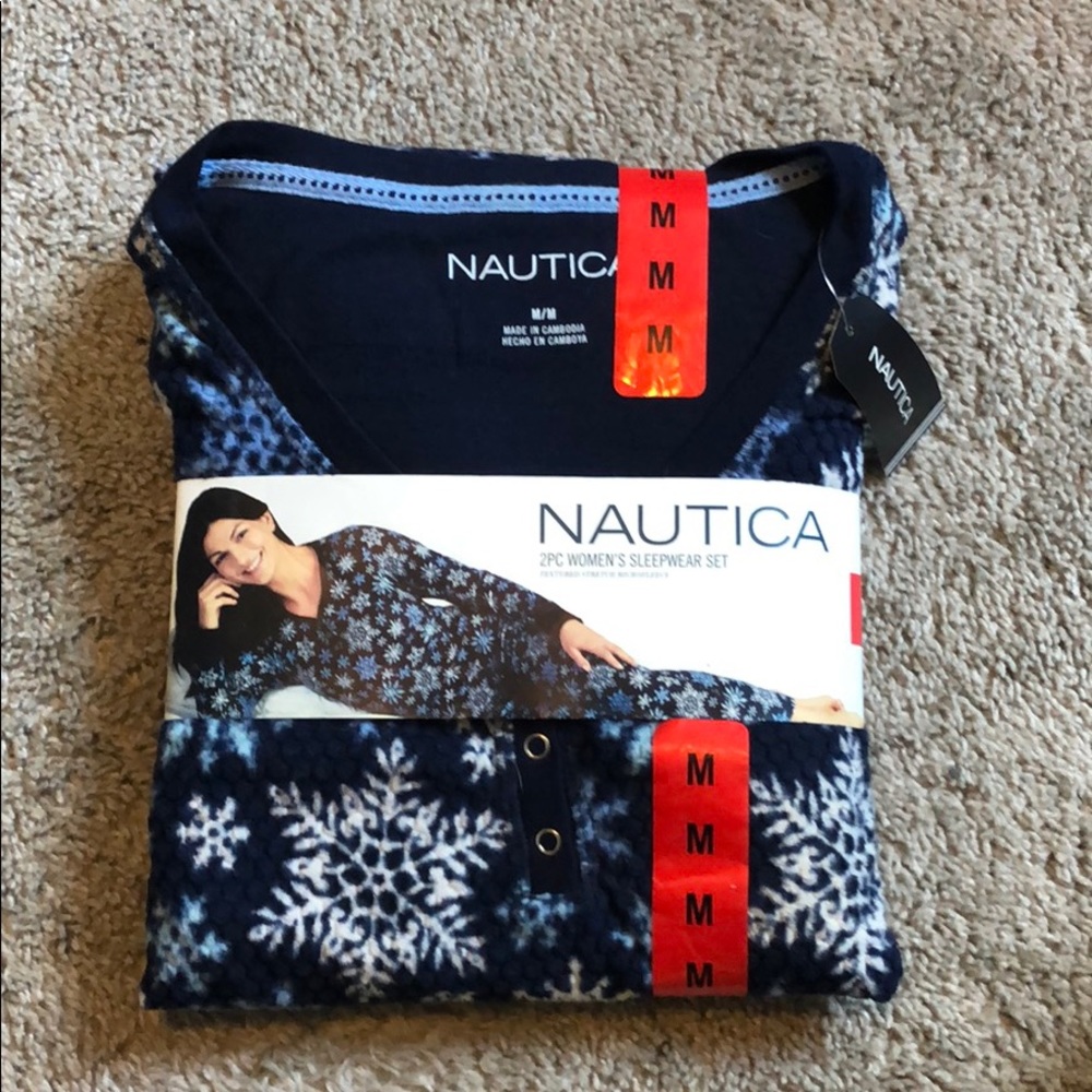 Nautica brand new pajama set M